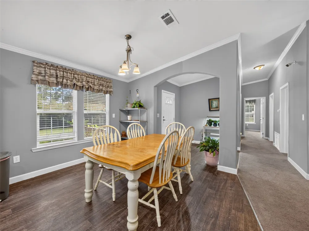 155 Hidden Oaks Loop Elgin, TX 78621
