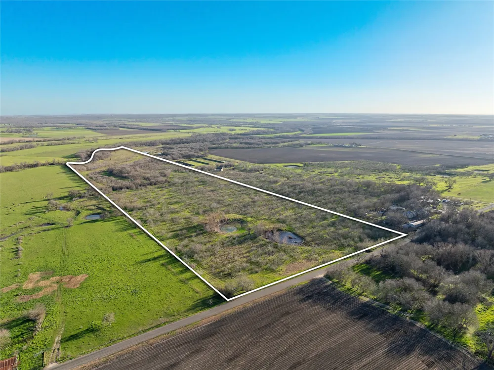 2801 County Road 436 Thrall, TX 76578
