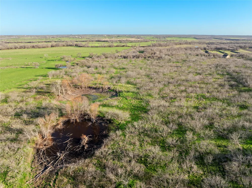 2801 County Road 436 Thrall, TX 76578