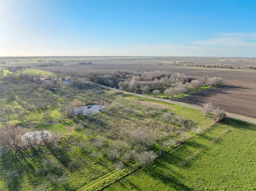 2801 County Road 436 Thrall, TX 76578