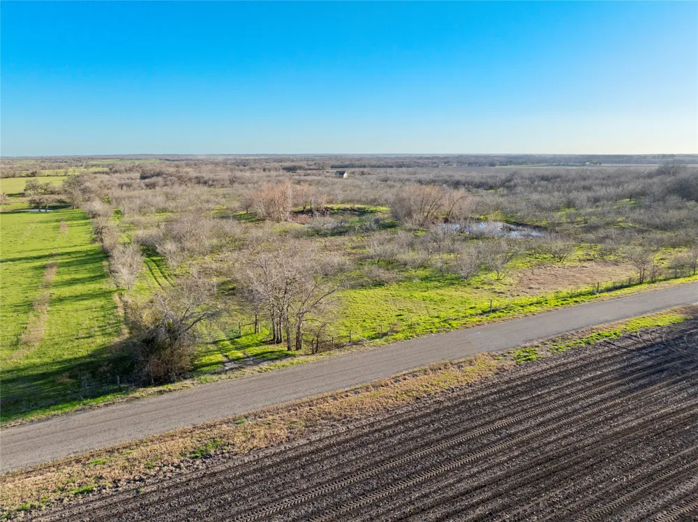 2801 County Road 436 Thrall, TX 76578