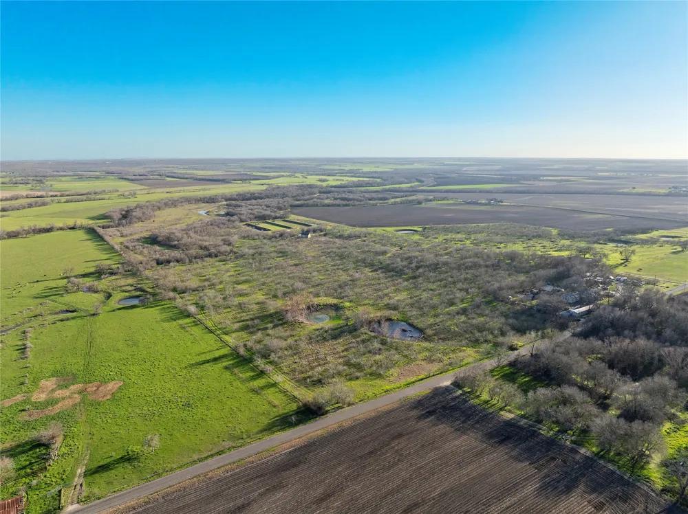 2801 County Road 436 Thrall, TX 76578
