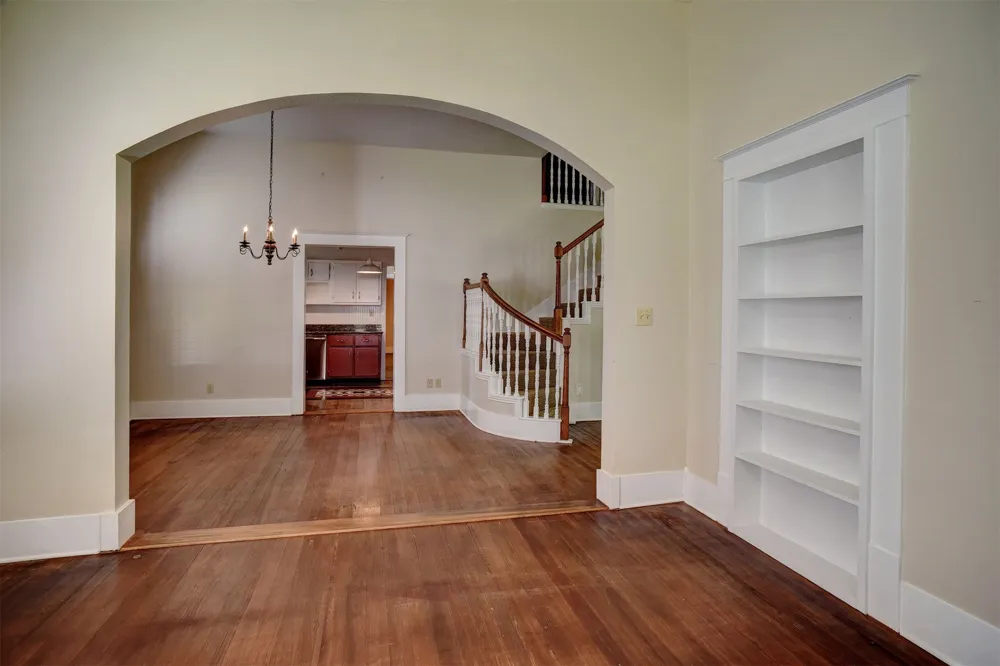 602 Mills Street Smithville, TX 78957