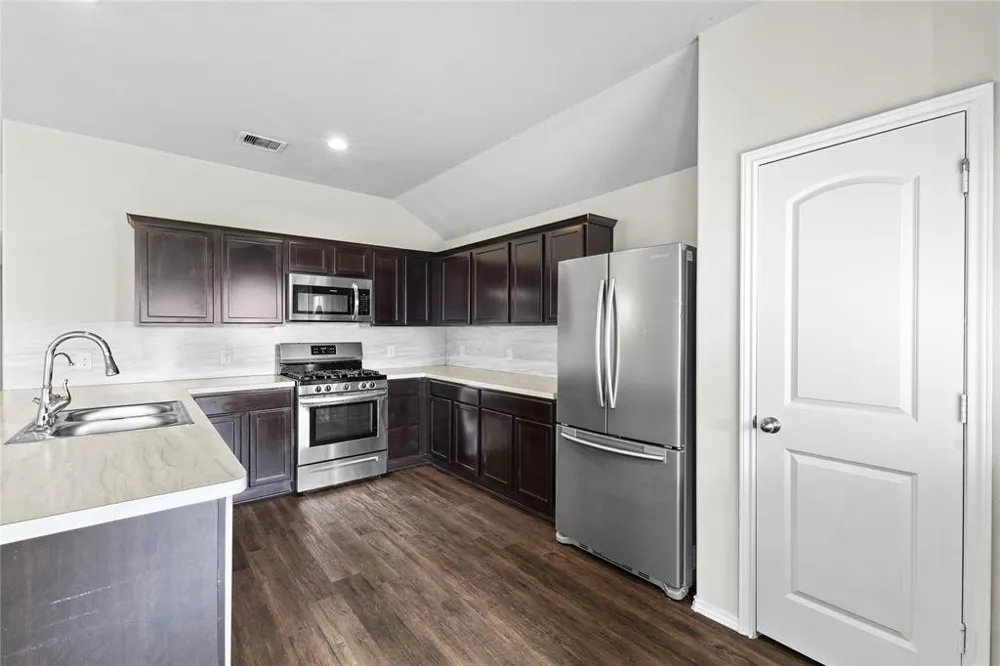 15454 Arce Rojo Street Channelview, TX 77530