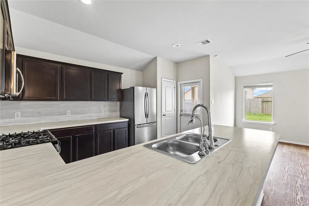 15454 Arce Rojo Street Channelview, TX 77530