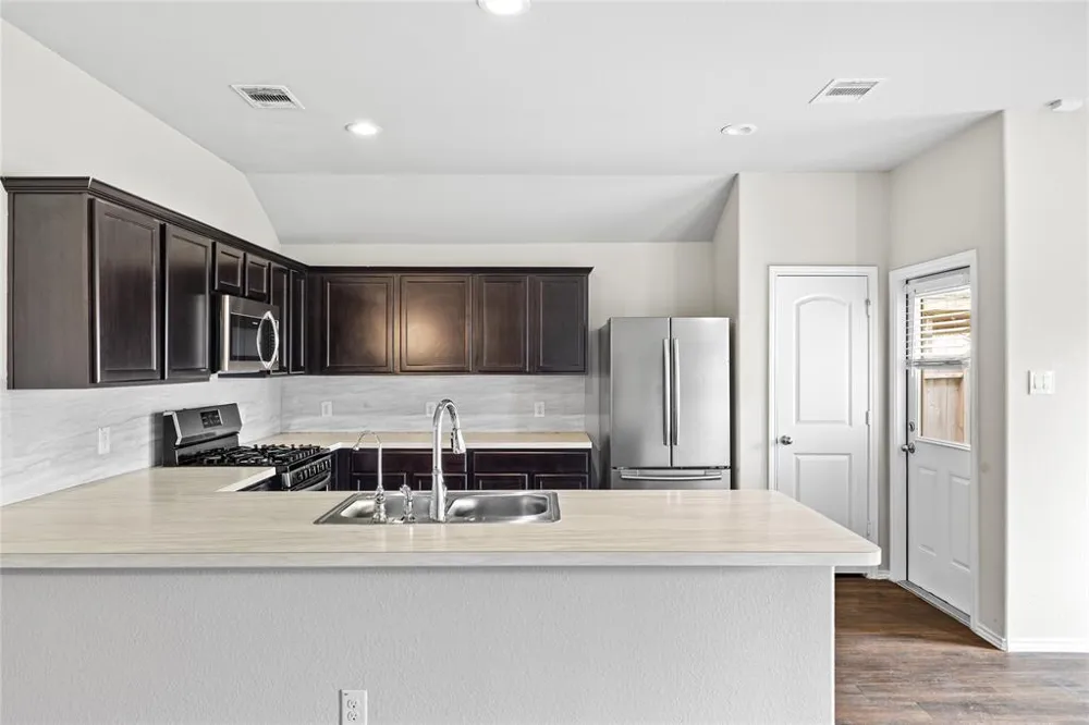 15454 Arce Rojo Street Channelview, TX 77530