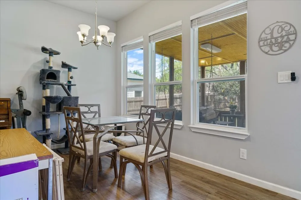 306 Songwood Drive Spicewood, TX 78669