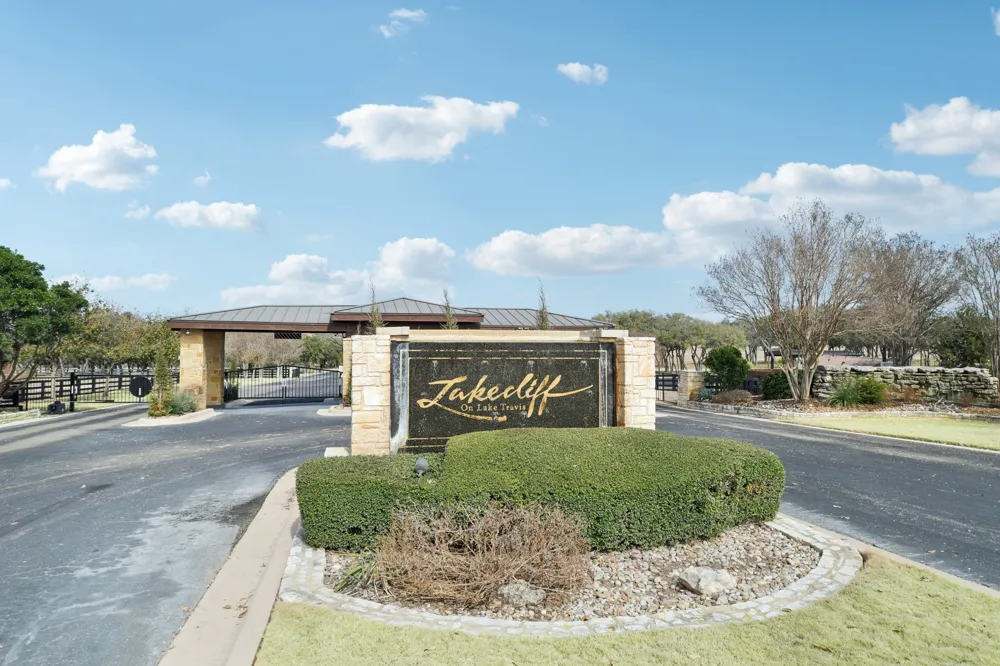 3100 Kahala Sunset Drive Spicewood, TX 78669