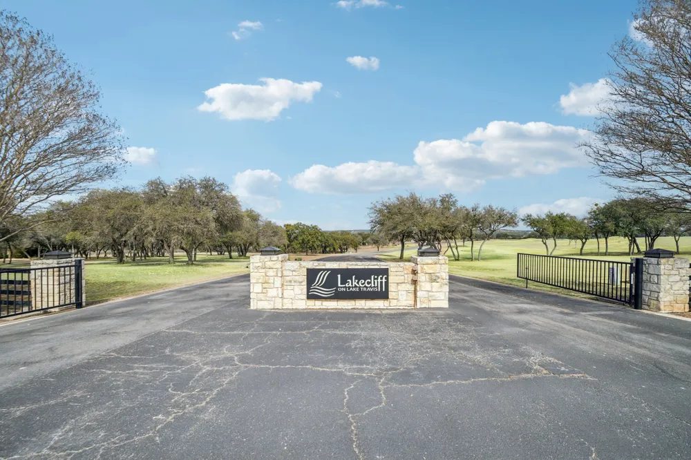 3100 Kahala Sunset Drive Spicewood, TX 78669