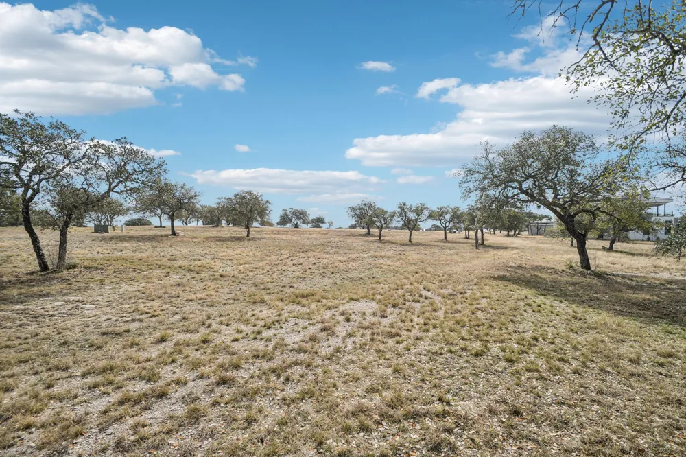 3100 Kahala Sunset Drive Spicewood, TX 78669