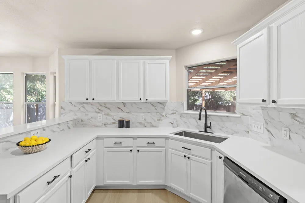 1407 WATERFALL AVENUE Leander, TX 78641