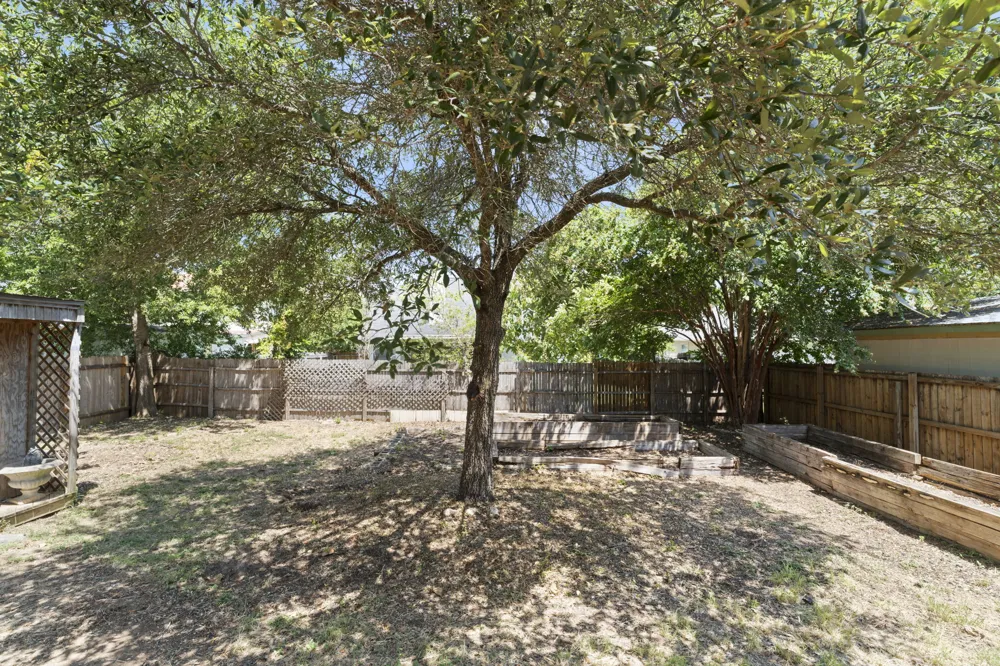 1407 WATERFALL AVENUE Leander, TX 78641