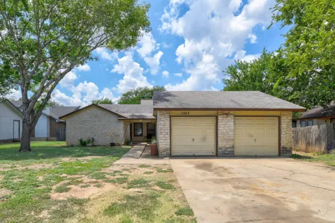 1802 Rawhide Drive #B
