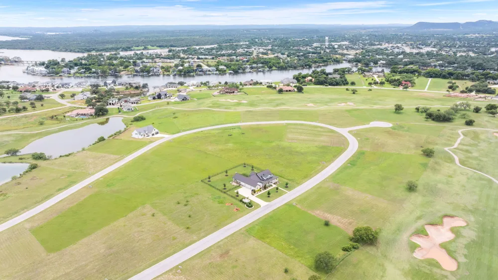 9053 Sandia Loop Kingsland, TX 78639