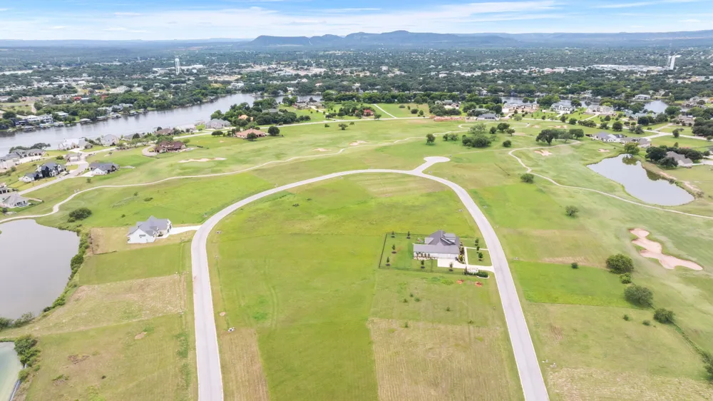 9053 Sandia Loop Kingsland, TX 78639