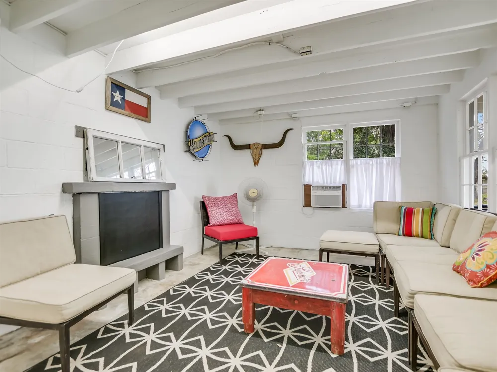 16809 Hurst Creek Circle Austin, TX 78734
