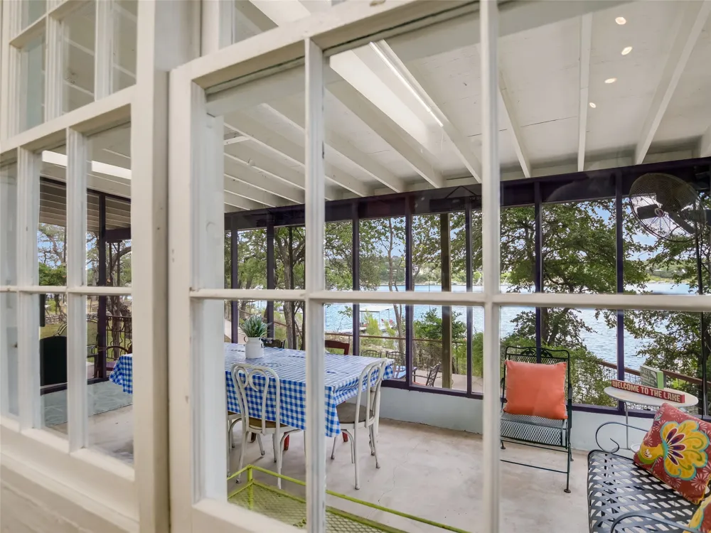 16809 Hurst Creek Circle Austin, TX 78734