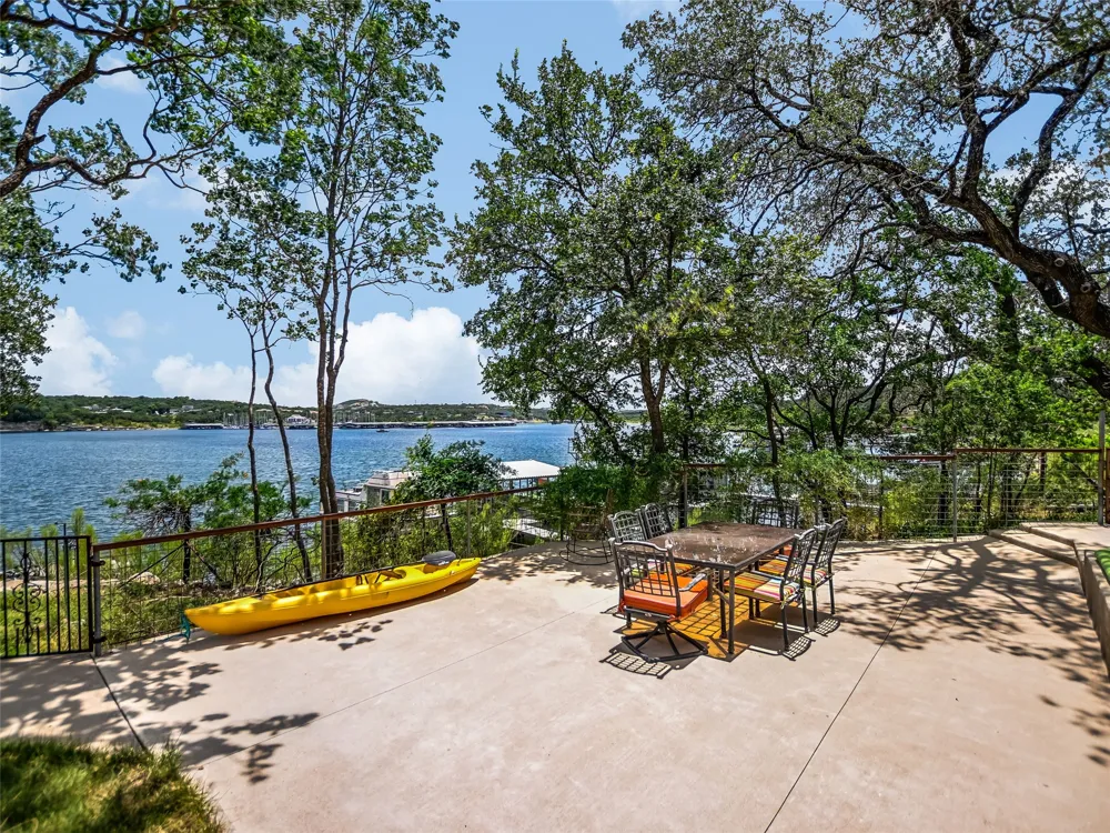 16809 Hurst Creek Circle Austin, TX 78734