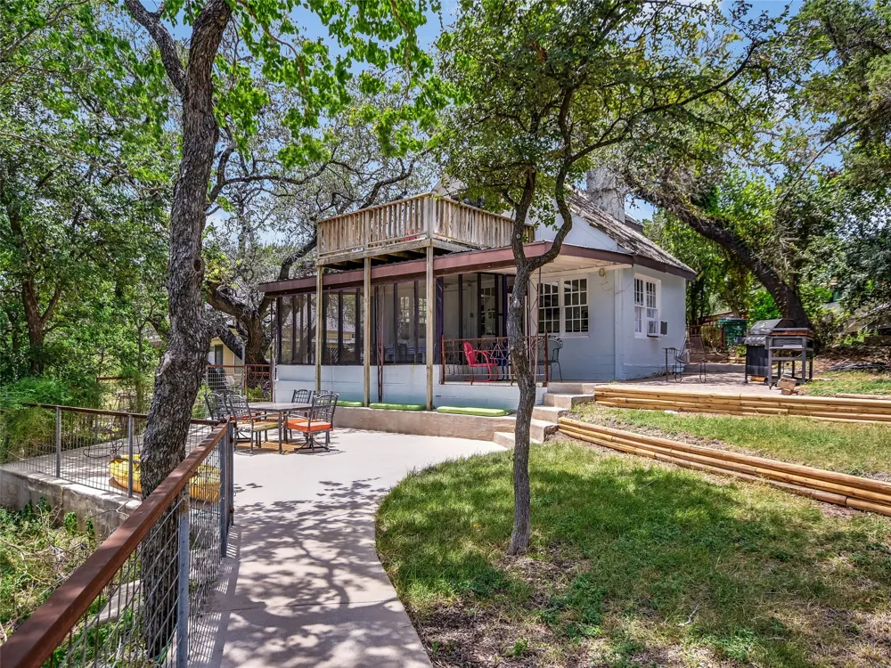 16809 Hurst Creek Circle Austin, TX 78734