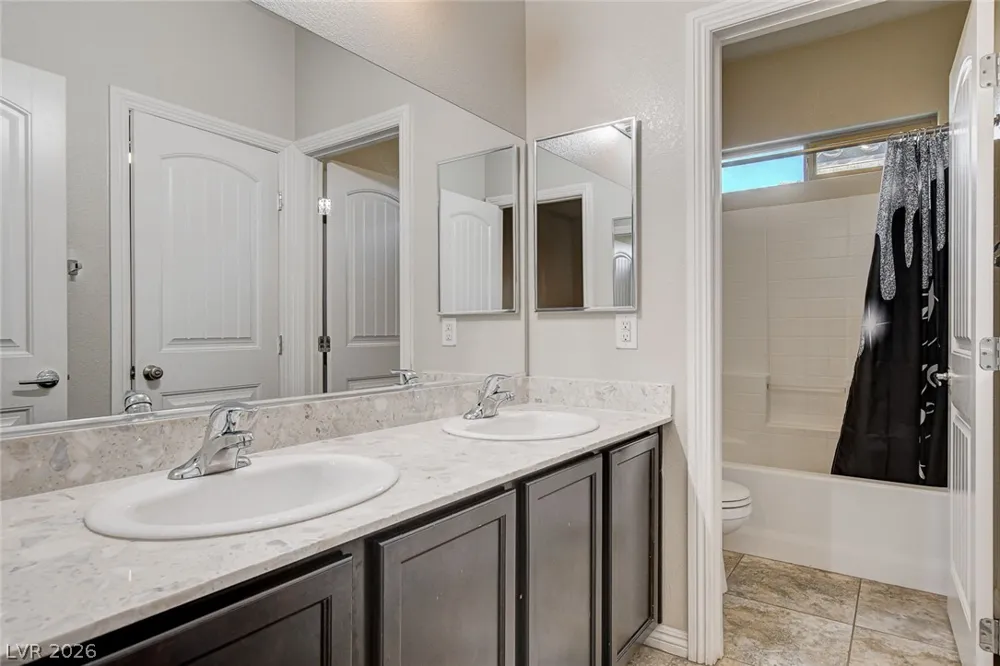 9634 Volk Avenue Las Vegas, NV 89178