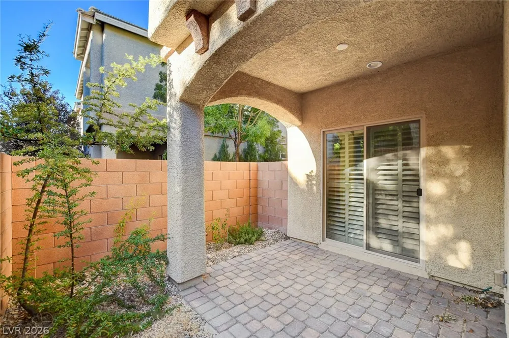 9634 Volk Avenue Las Vegas, NV 89178