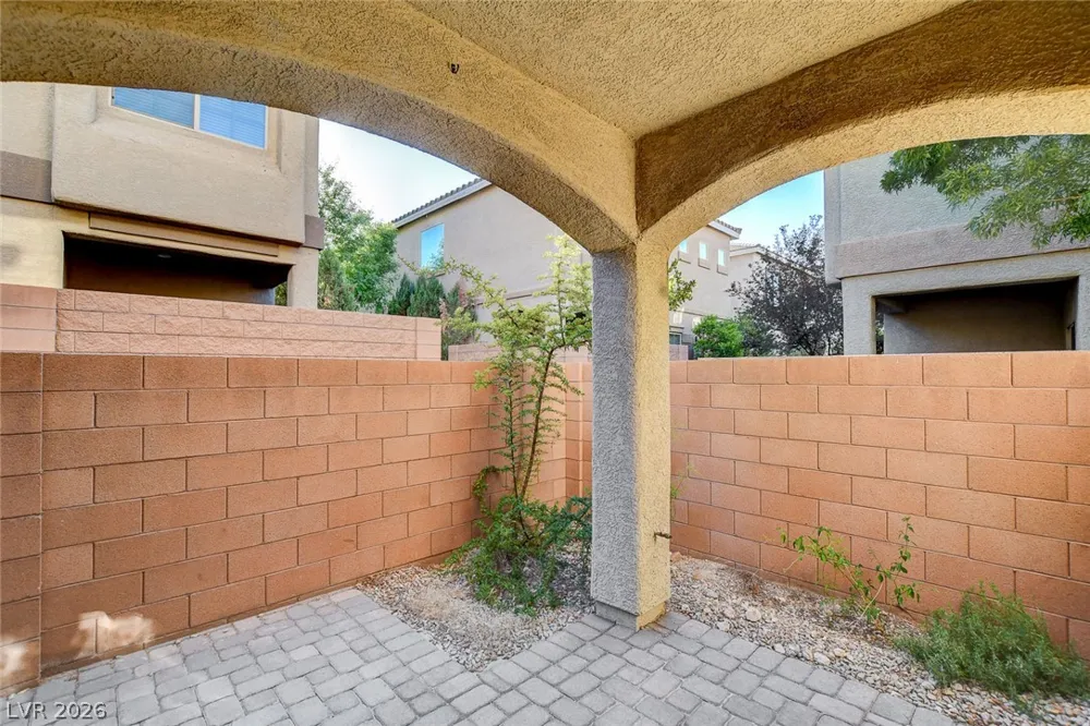 9634 Volk Avenue Las Vegas, NV 89178