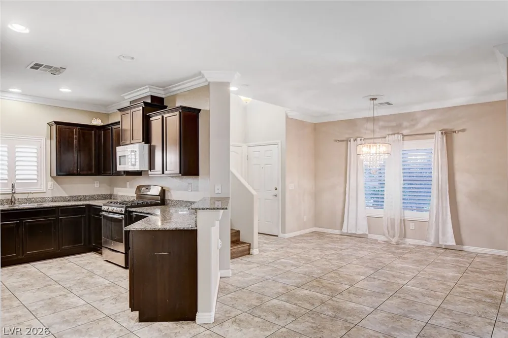 9634 Volk Avenue Las Vegas, NV 89178