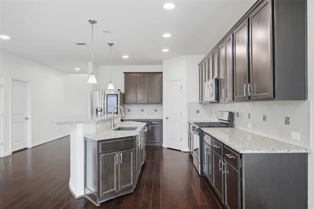 3717 Del Payne Lane Pflugerville, TX 78660