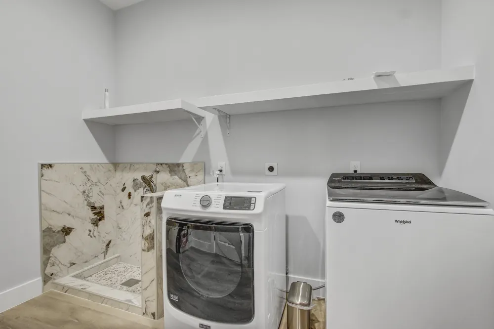7605 Lantern View Drive Jonestown, TX 78645