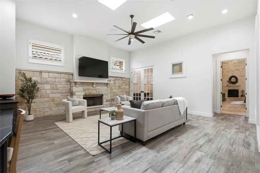 113 Blue Heron Lane Georgetown, TX 78628