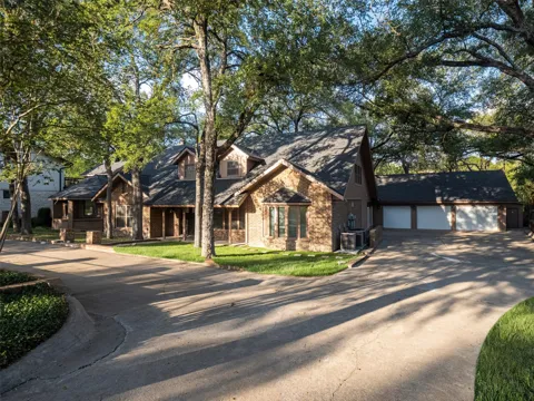 12319 Blue Water Drive