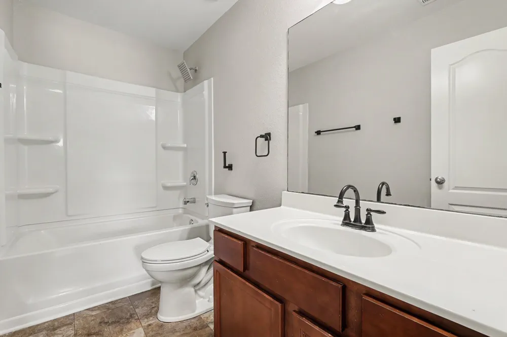 2233 Bee Hive Dr Columbia, TN 38401
