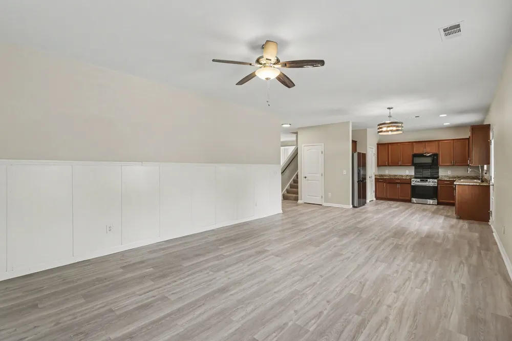 2233 Bee Hive Dr Columbia, TN 38401