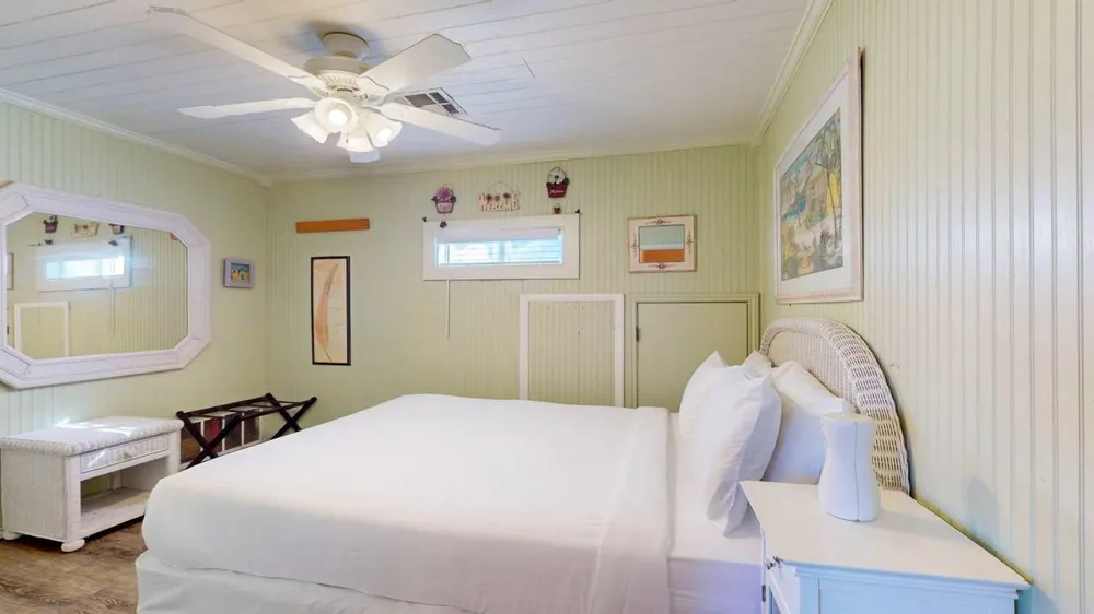 131 W White Avenue #D Port Aransas, TX 78373