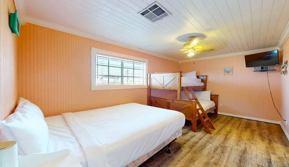 131 W White Avenue #D Port Aransas, TX 78373