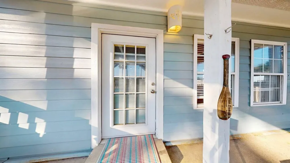 131 W White Avenue #D Port Aransas, TX 78373