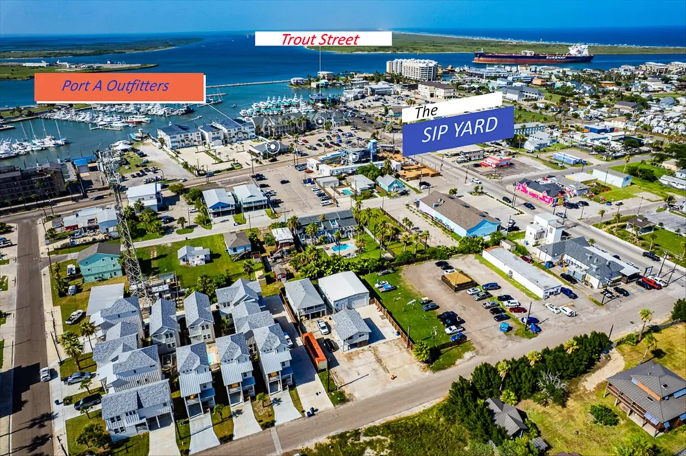 131 W White Avenue #D Port Aransas, TX 78373