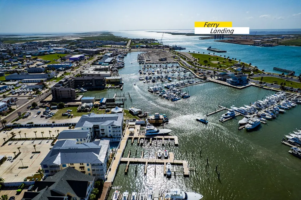 131 W White Avenue #D Port Aransas, TX 78373