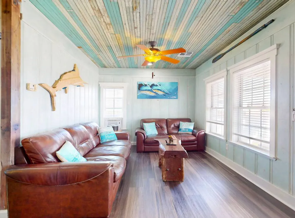 131 W White Avenue #D Port Aransas, TX 78373
