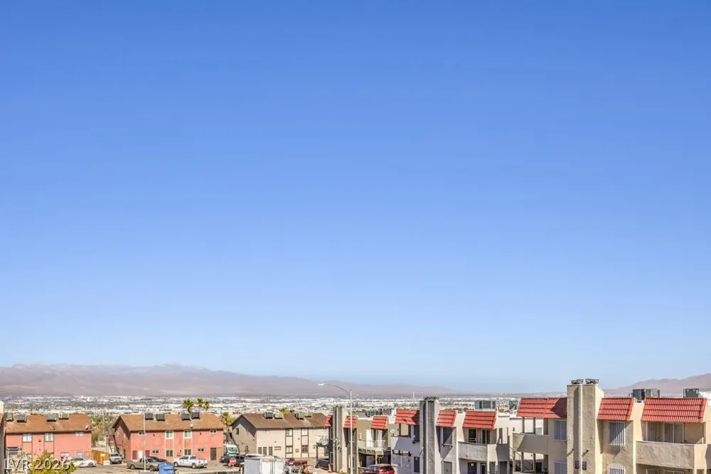 6979 Issac Avenue Las Vegas, NV 89156