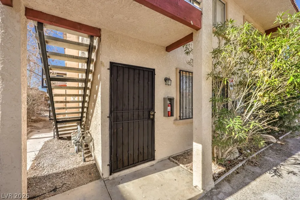 6979 Issac Avenue Las Vegas, NV 89156