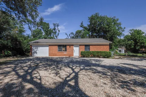 11719 Roselle Street W