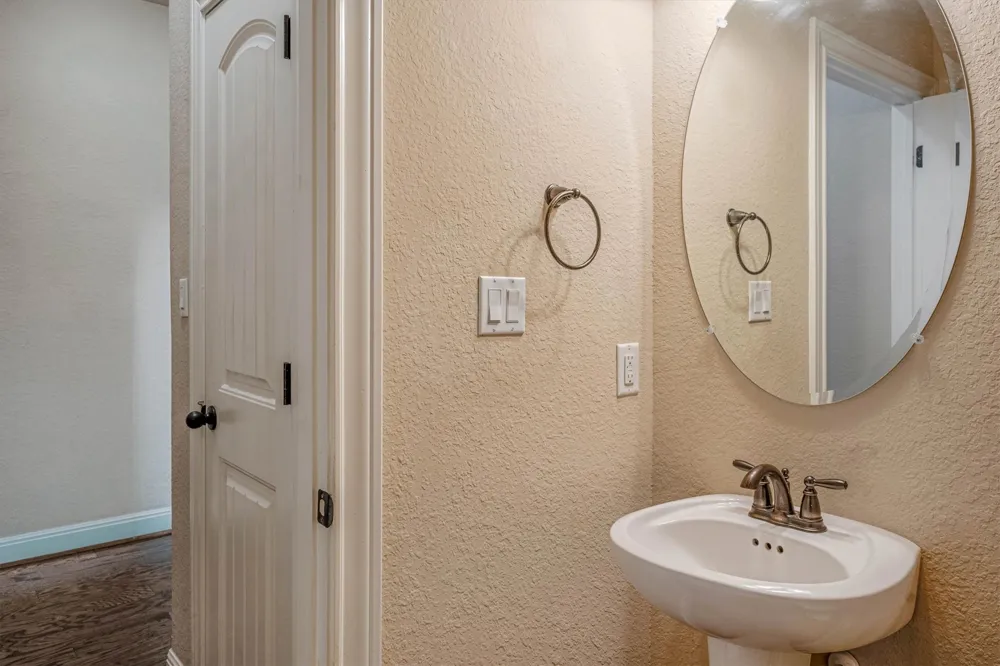 5809 Viejo Drive Austin, TX 78738
