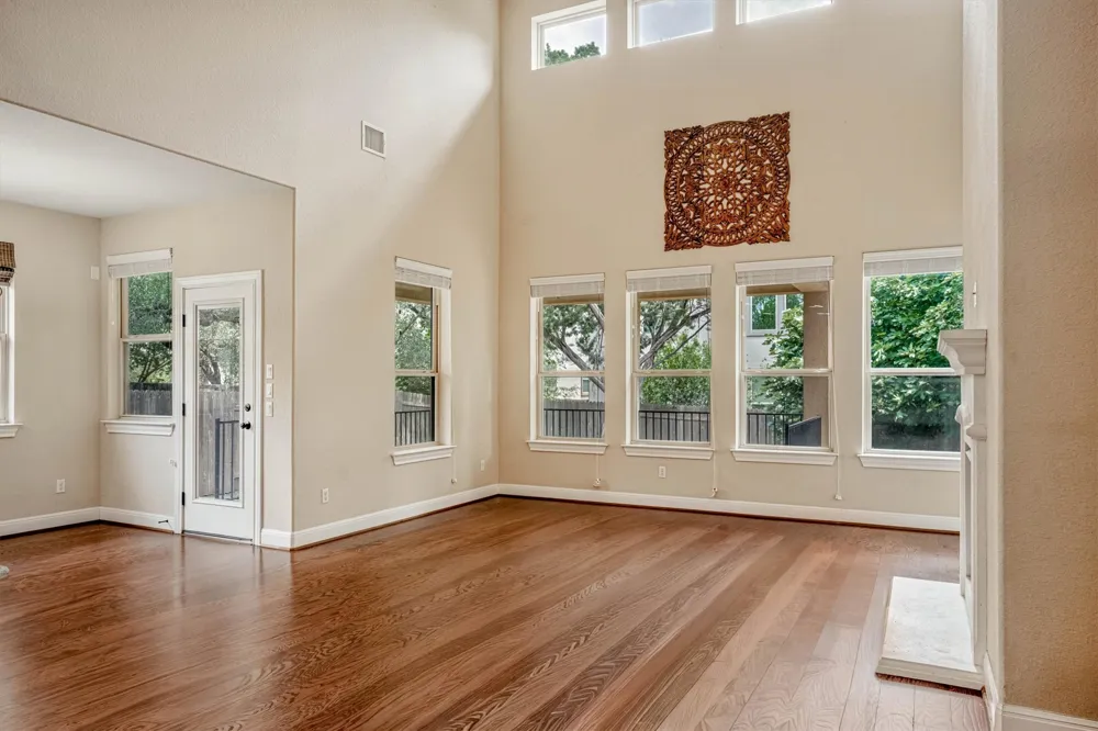 5809 Viejo Drive Austin, TX 78738