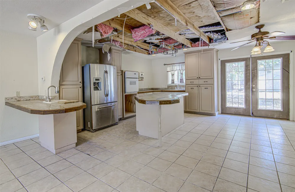 322 E Castleshoals Drive Granite Shoals, TX 78654