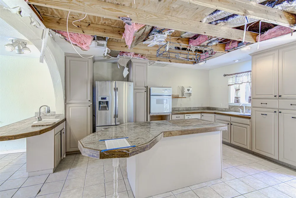 322 E Castleshoals Drive Granite Shoals, TX 78654