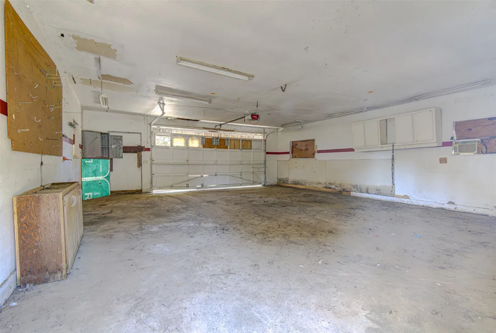 322 E Castleshoals Drive Granite Shoals, TX 78654
