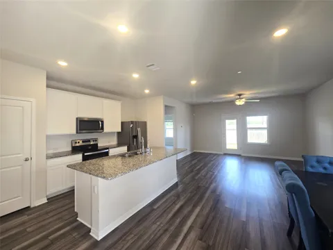 1850 Settlers Glen Drive #2501