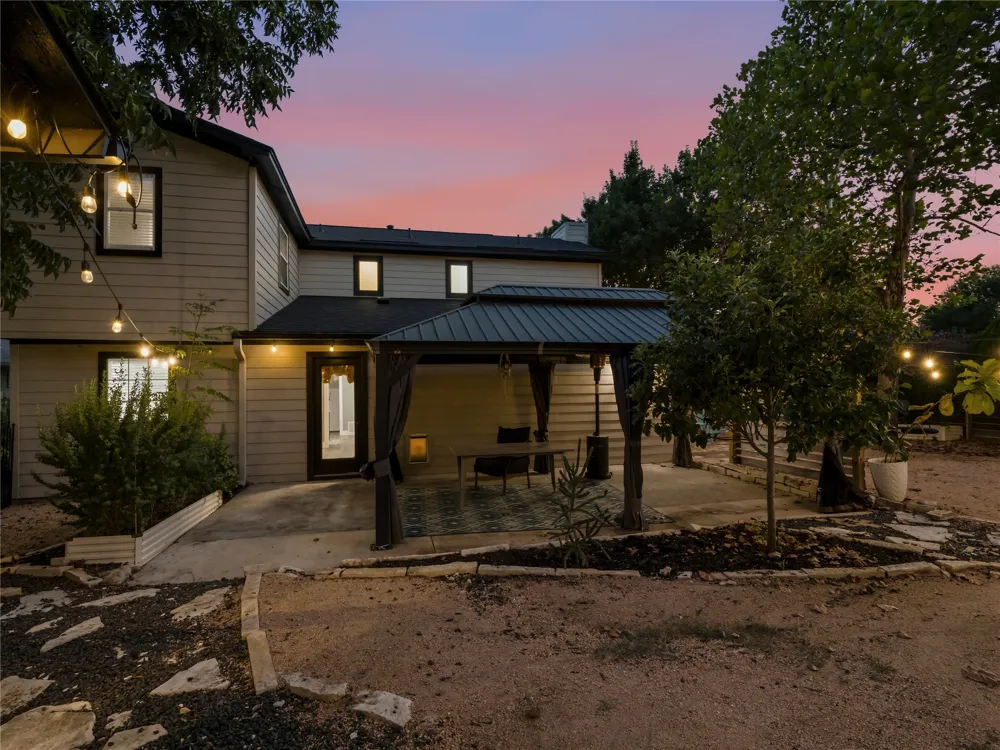 807 Russet Valley Drive Cedar Park, TX 78613