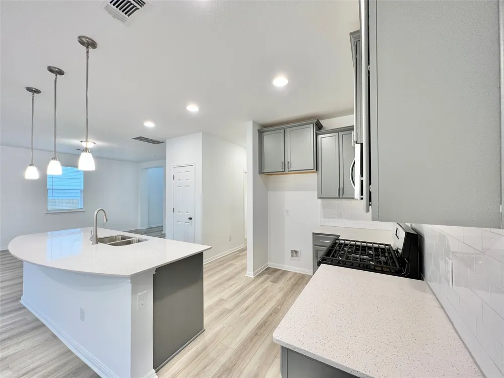 3200 College Park Drive #131 Round Rock, TX 78664